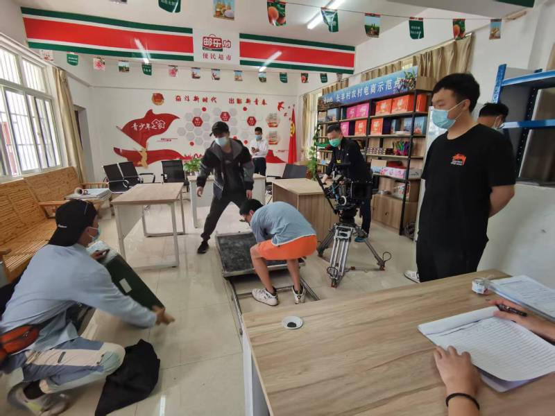 茂县广告片拍摄公司：极简主义践行者，少即是多的视觉哲学